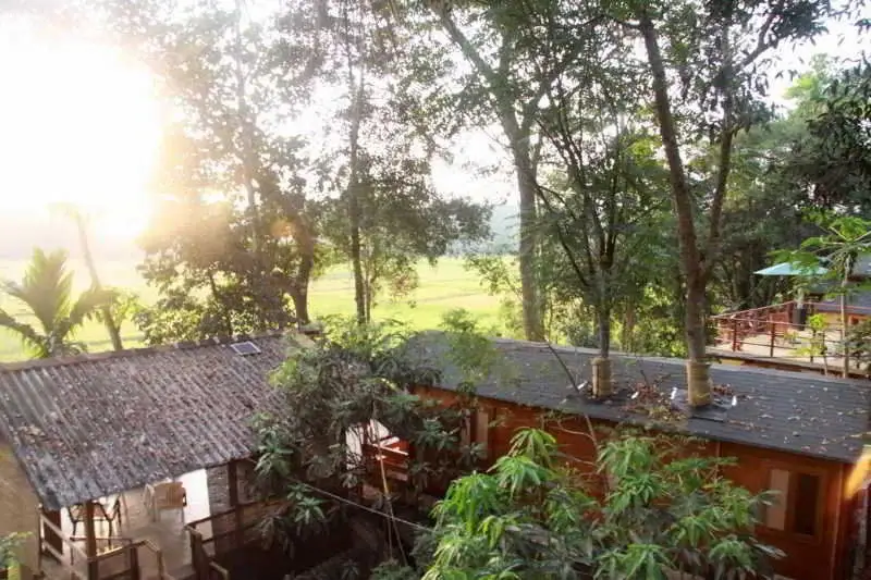 Келания: Zeppelin Eco Cabins