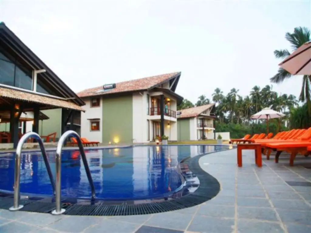 Ваддува: Kamili Beach Hotel