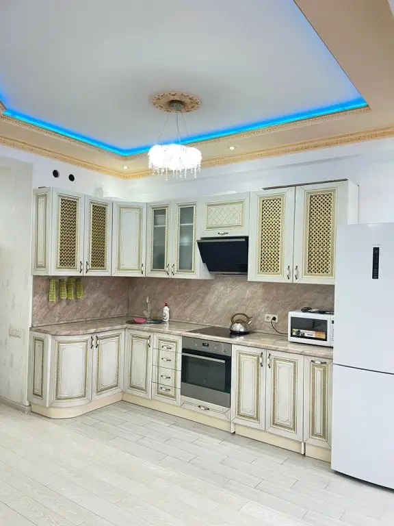 Сочи: Апартаменты на Каспийской