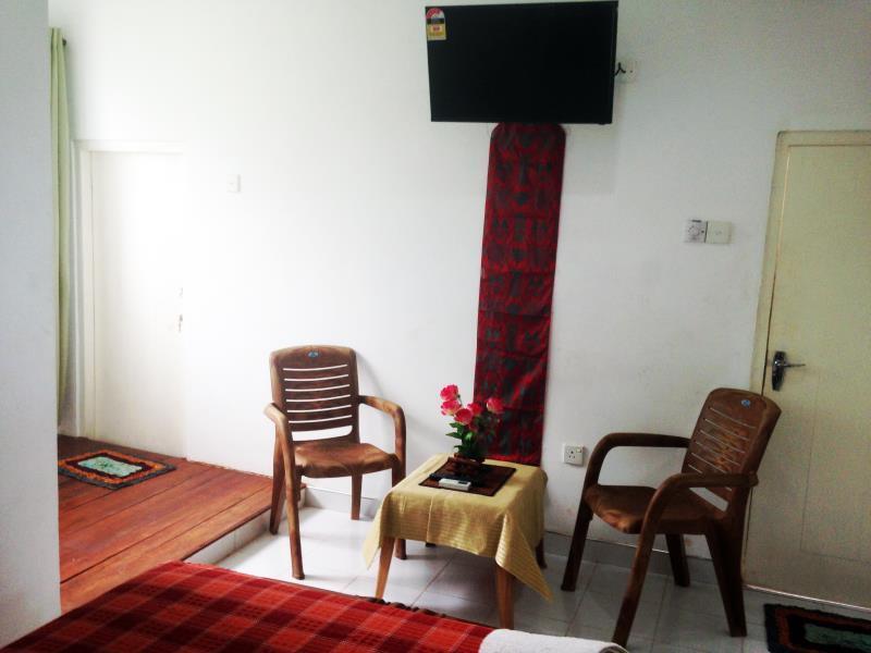 Минувангода: Riverside Hotel Colombo