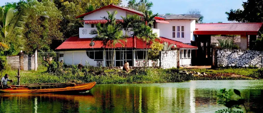 Минувангода: Riverside Hotel Colombo