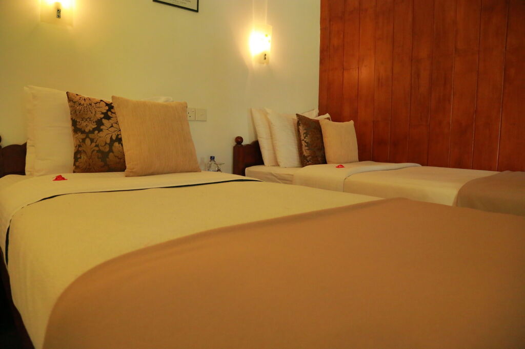 Нувара-Элия: Nuwara Eliya Golf Club