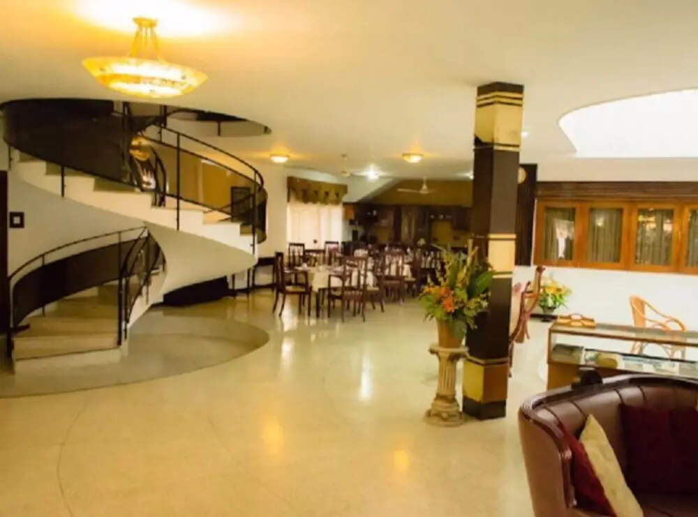 Гора Lavinia: Vista Hotel 12