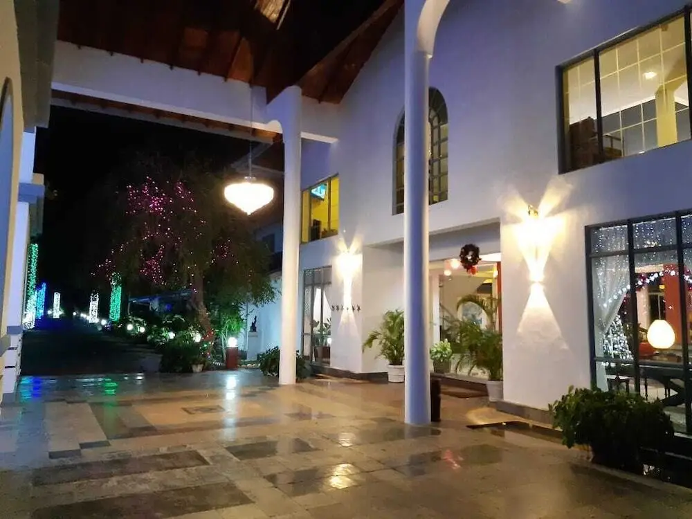 Хамбантота: The Oasis Ayurveda Beach Hotel