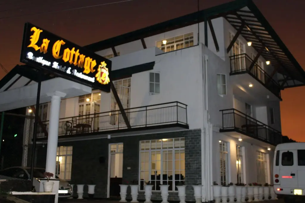 Нувара-Элия: La Cottage Boutique Hotel & Restaurant