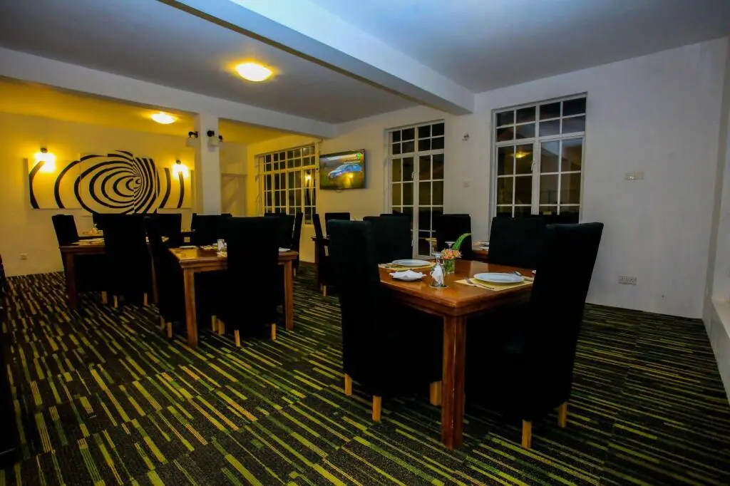 Нувара-Элия: La Cottage Boutique Hotel & Restaurant