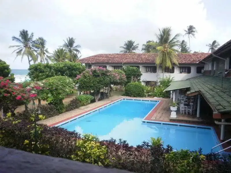 Хиккадува: Sunils Beach Hotel