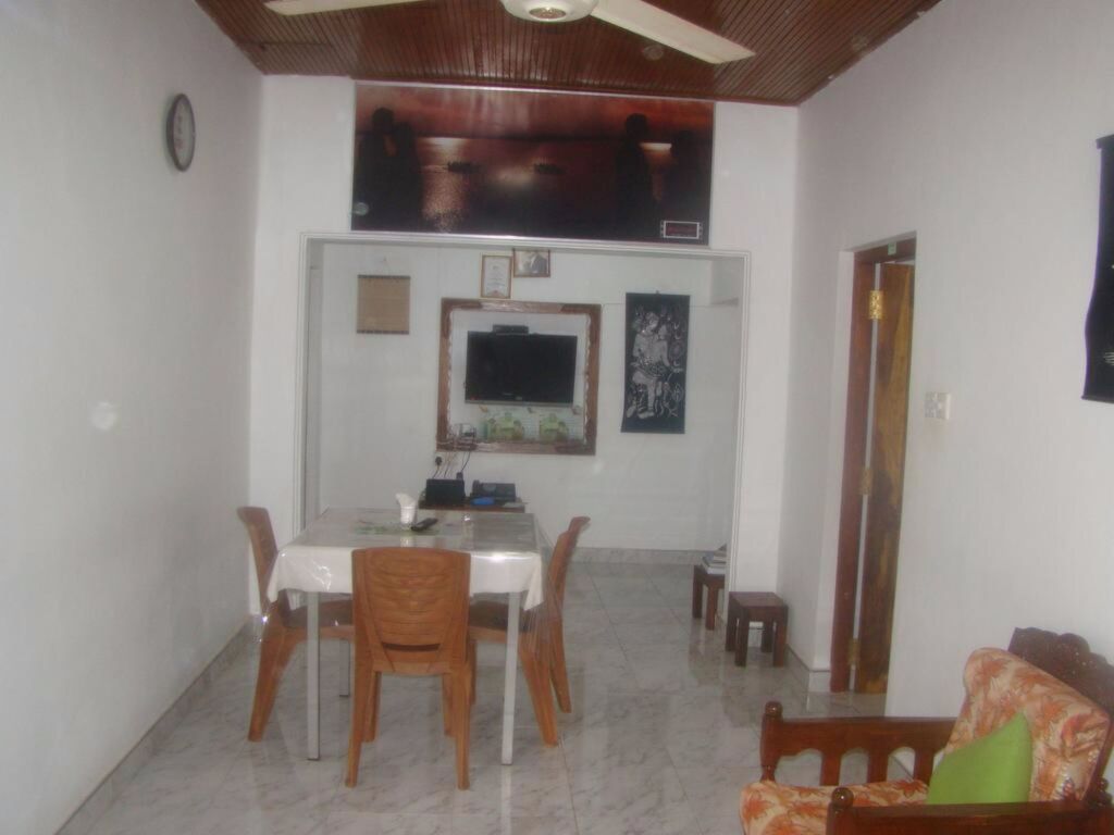 Анурадхапура: Goalma Family Holiday Resort & Restaurant