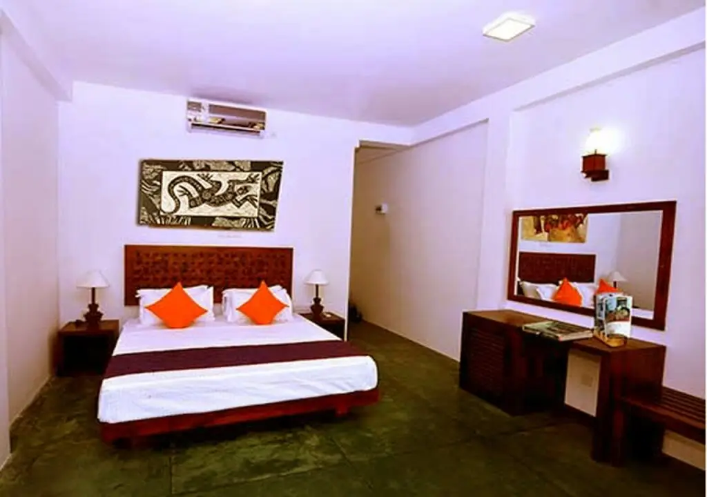 OGA REACH hotel — фото 1