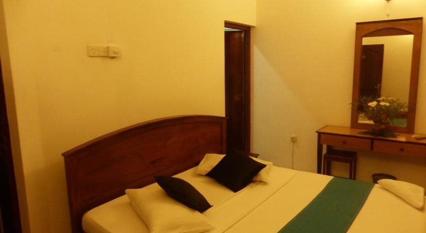 Негомбо: Snow Drop Hotel