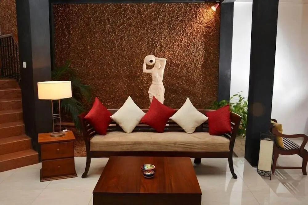 Гора Lavinia: Colombo Mount Beach Hostel