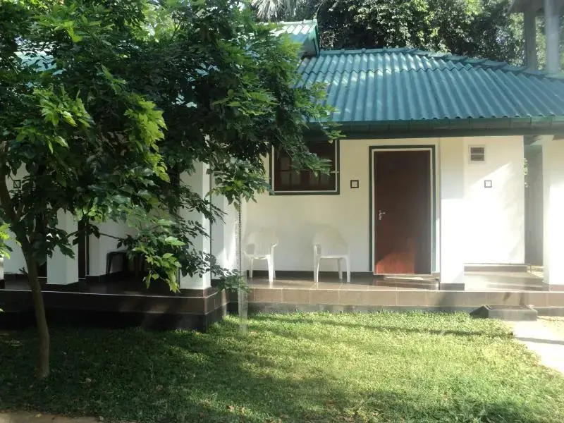 Дамбулла: Avinka Holiday Home
