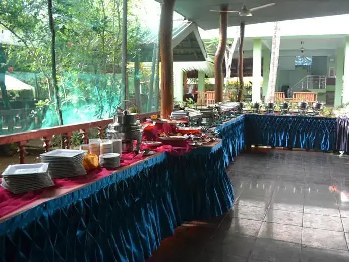 Хабарана: rukmali hotel