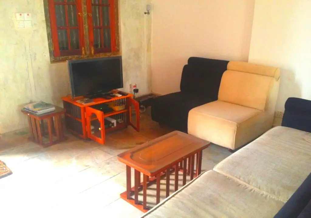 Галле: Rifkys Galle Fort Residence