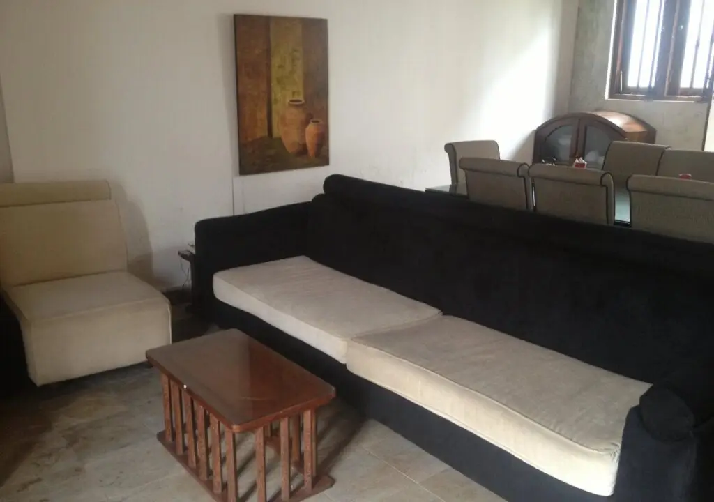 Галле: Rifkys Galle Fort Residence