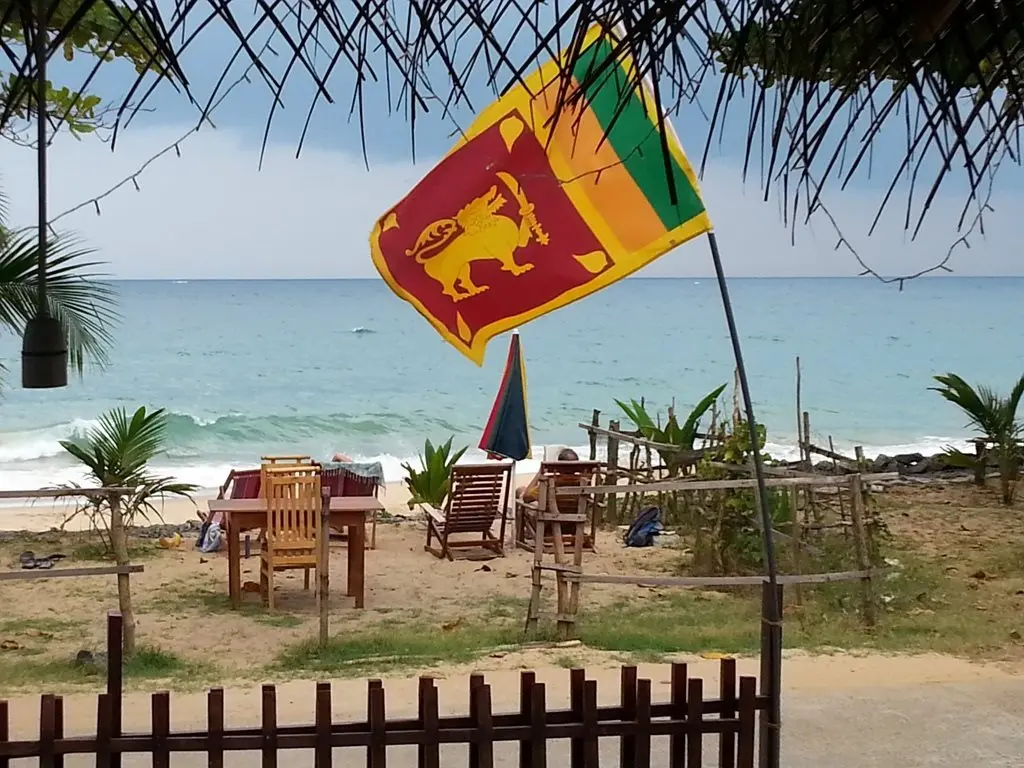 Тангалла: Golden Surfer Beach Hotel