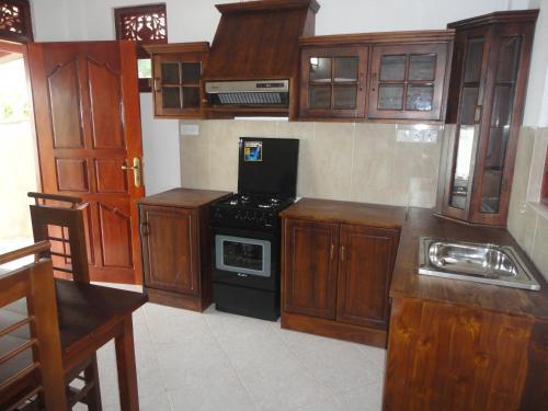 Бентота: Sapara River Inn