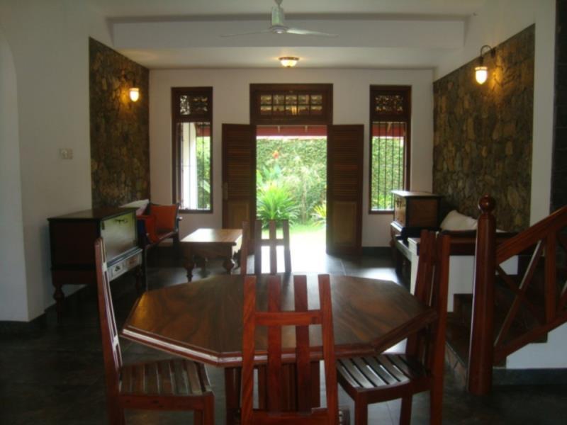 Панадура: Raft House Bungalow