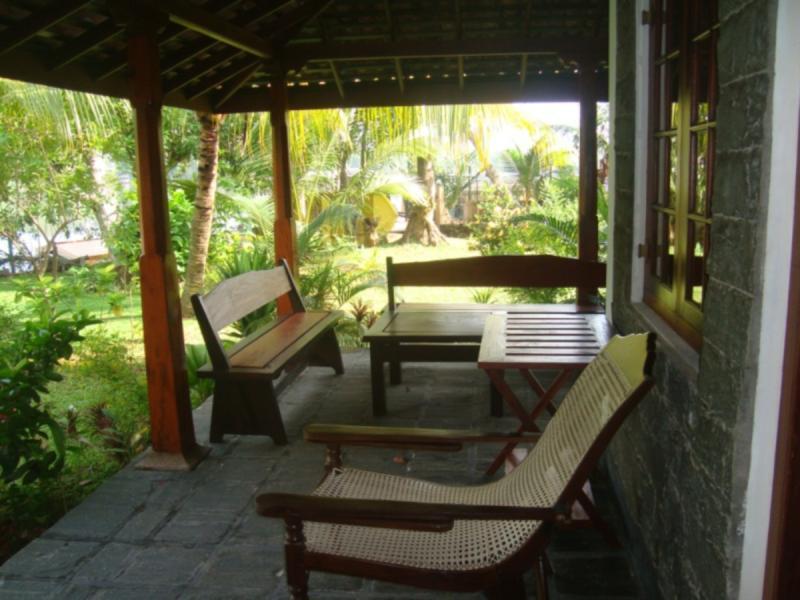 Панадура: Raft House Bungalow