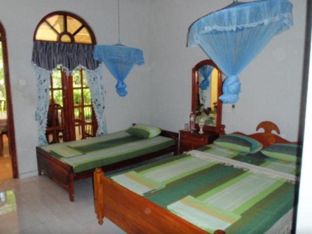 Тиссамахарама: Elephant Camp Guest House