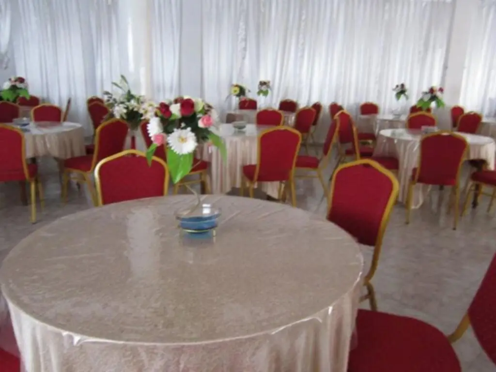 Канди: Nisala Rest Home
