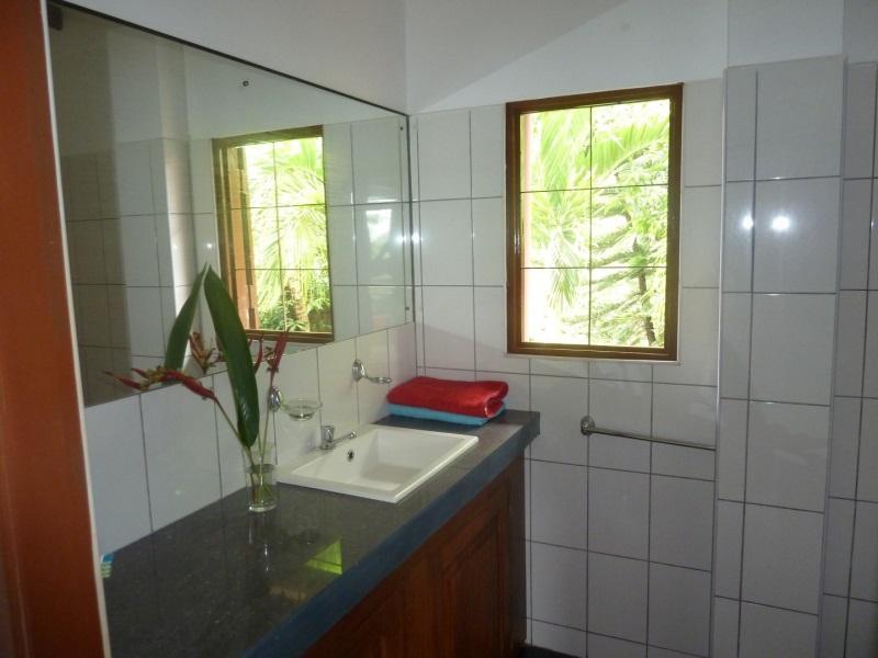 Индурува: Malwatta Hotel Bentota