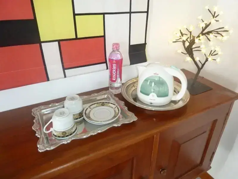 Индурува: Malwatta Hotel Bentota
