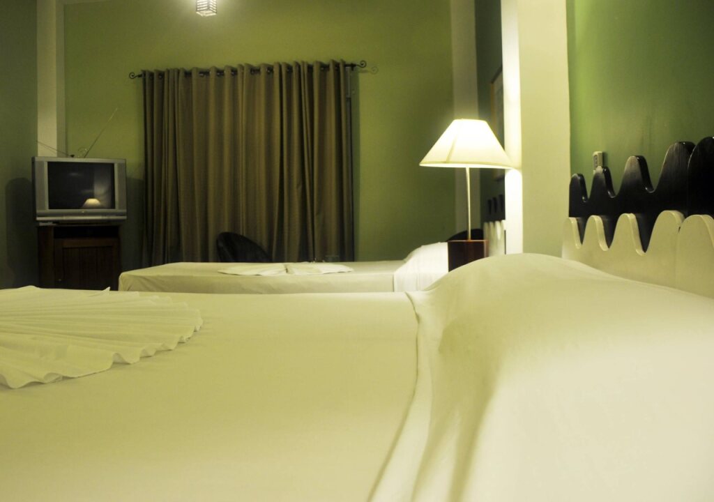 Канди: Peradeniya Rest House