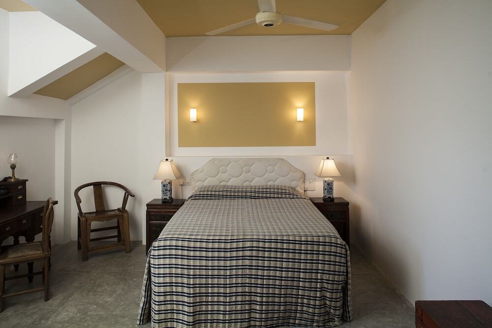 Канди: The Albatross Boutique Villa