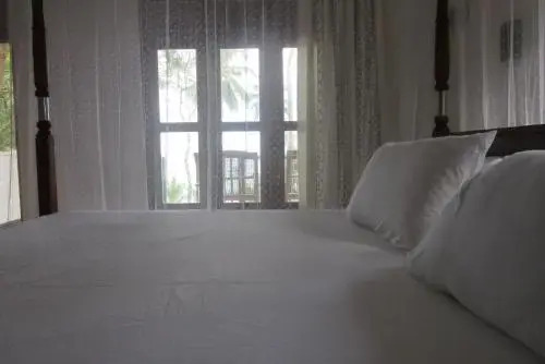 Унакурува: Star Beach Hotel