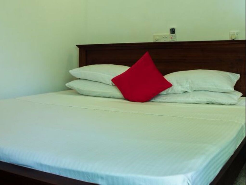 Хиккадува: Navora Homestay