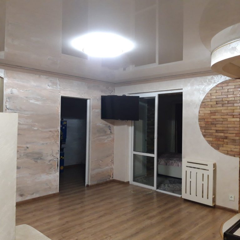 Сочи: 2kh Komnatnye Apartments