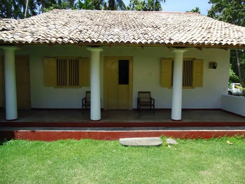 Таларамба: Kaluwagaha Watta House