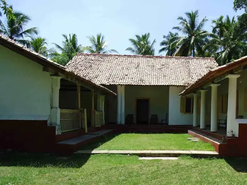 Таларамба: Kaluwagaha Watta House