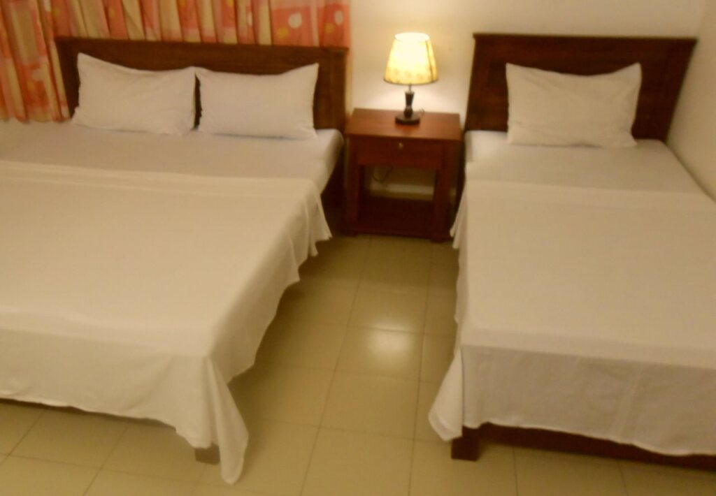 Гора Lavinia: Yoho Zion Inn