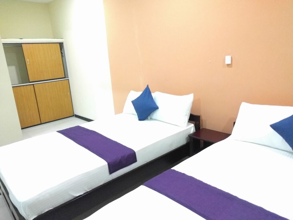 Анурадхапура: Flower Seven Hotel