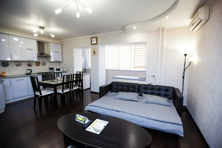 Краснодар: Na Kubanskoj Naberezhnoj Apartments