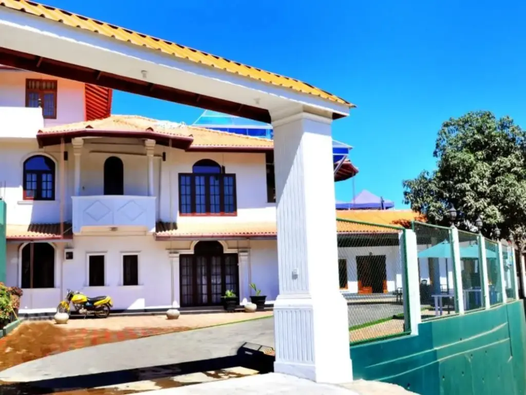 Богаванталава: Asvika Hotel Nuwara Eliya
