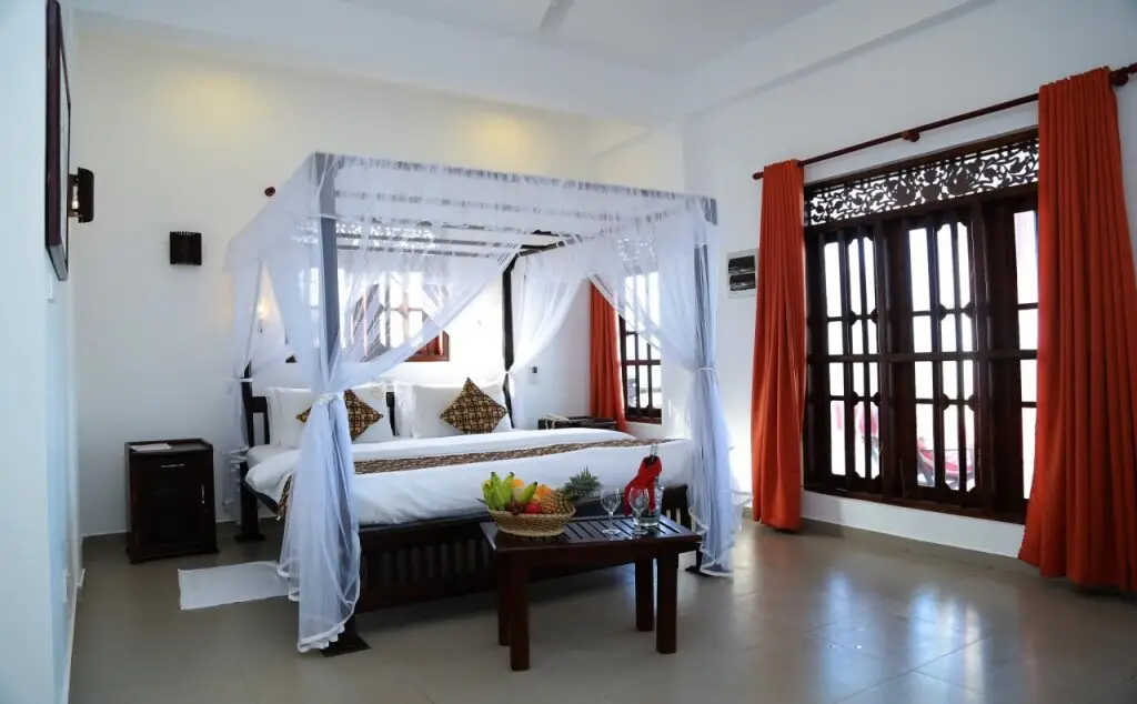 Ахангама: Hotel Sanmark