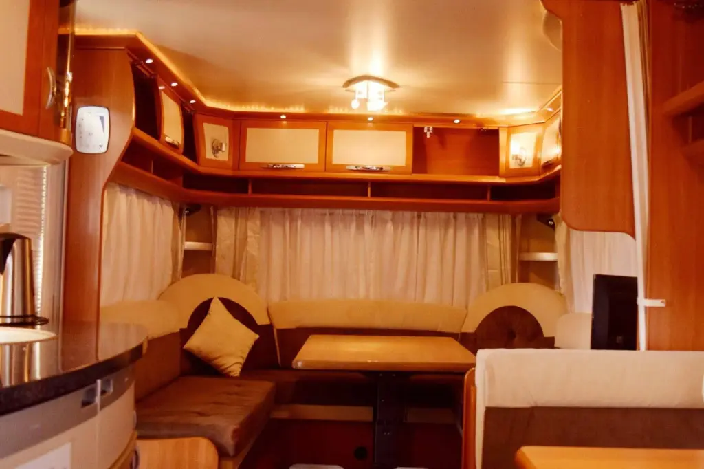 Нувара-Элия: Go Outdoors Caravan Park Nuwara Eliya