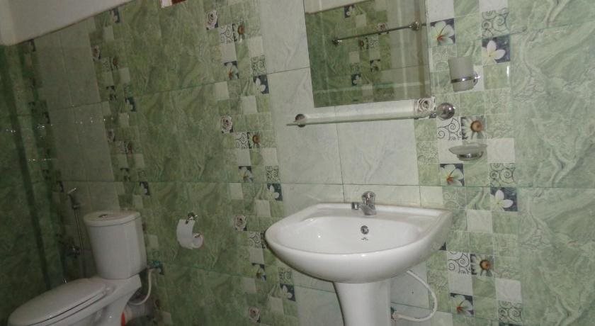 Полоннарува: Sun Guest House