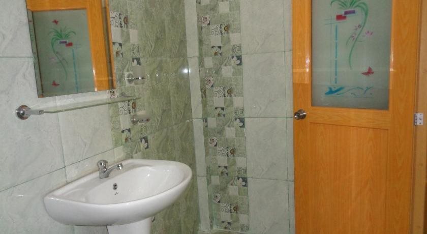 Полоннарува: Sun Guest House