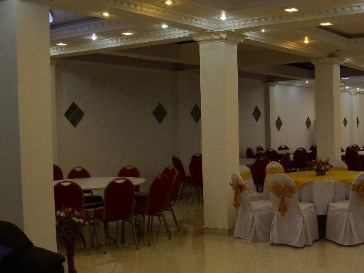 Катунаяке: Meshendra Garden Hotel