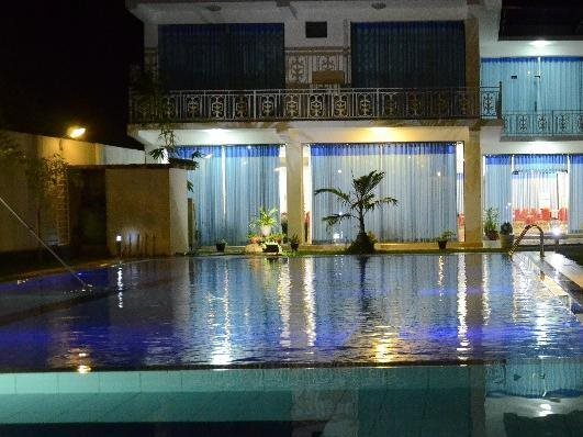 Катунаяке: Meshendra Garden Hotel