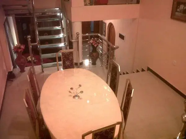 Канди: Blue Ribbon Guest House