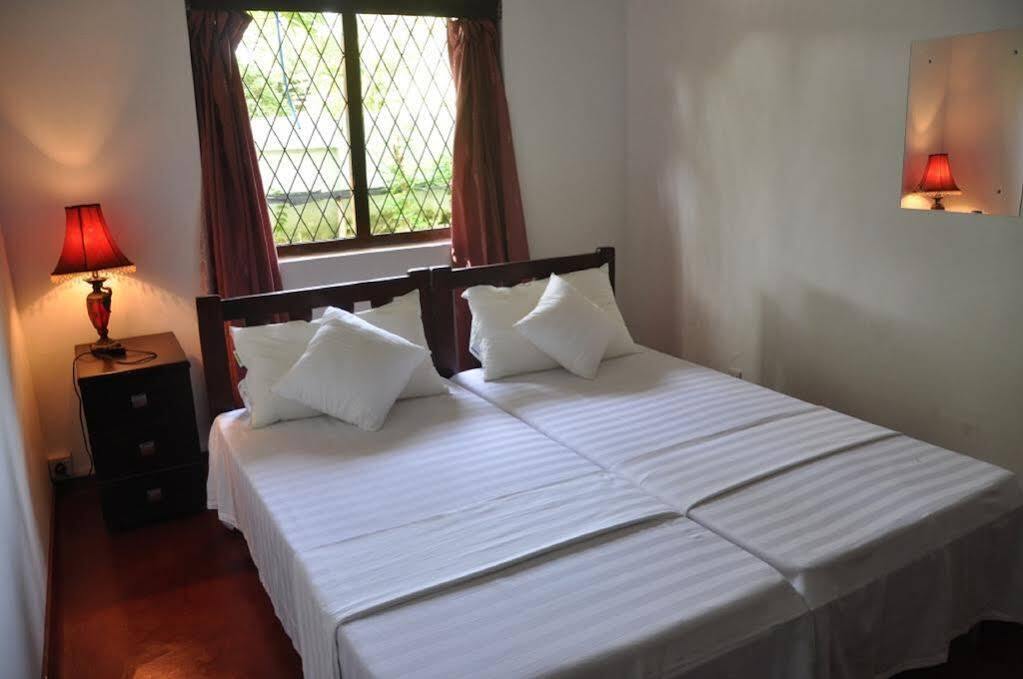 Хиккадува: Blue Lagoon Homestay