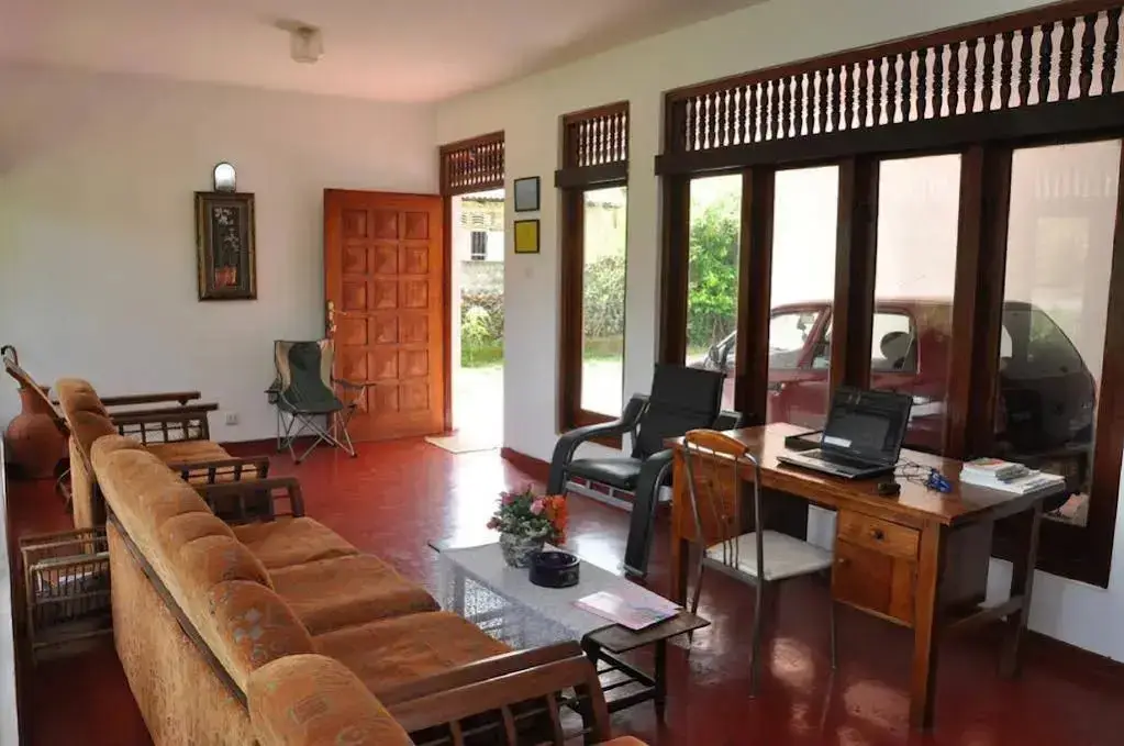Хиккадува: Blue Lagoon Homestay