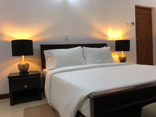 Негомбо: Moonwake Negombo