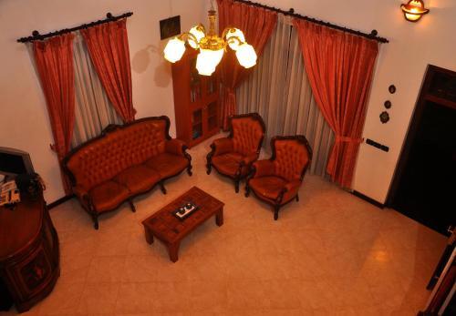 Rosewood Residence — фото 1