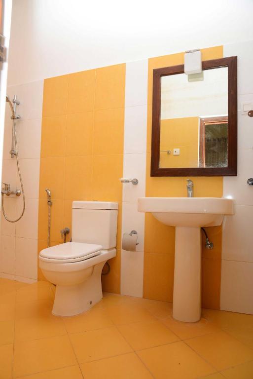Анурадхапура: Golden Residence